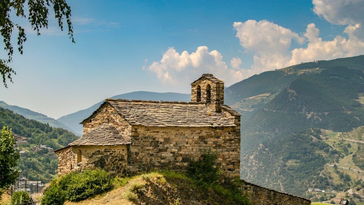 Découvrez les trésors cachés des Hautes-Pyrénées lors de votre séjour