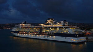 Découvrez l’intérieur d’un navire de croisière : confort, loisirs et services à bord